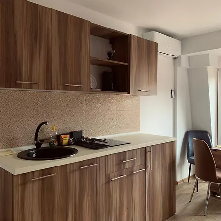 M&s 2 * Βίσεγκραντ